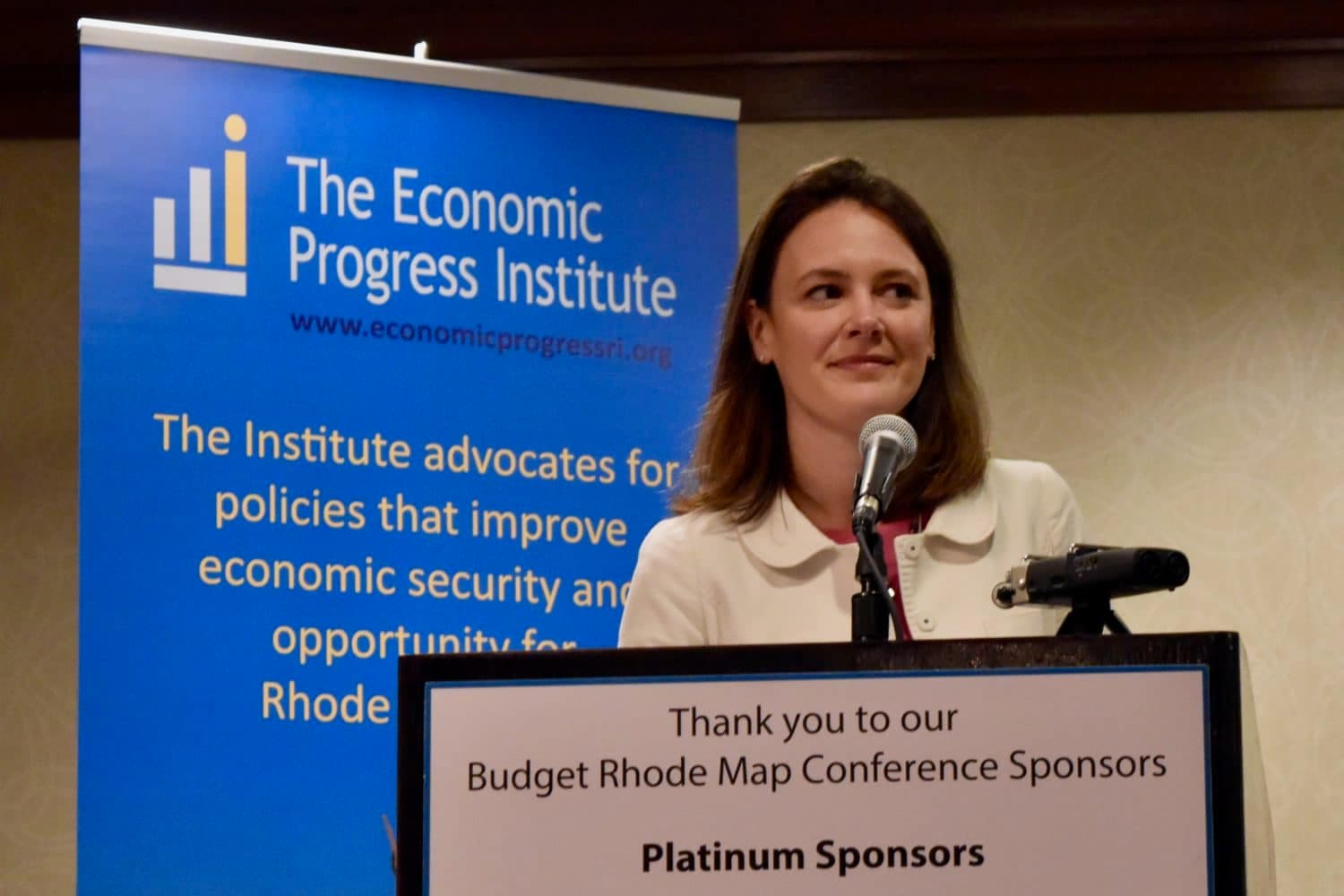 EPI report: Rhode Islanders are still struggling to meet basic needs