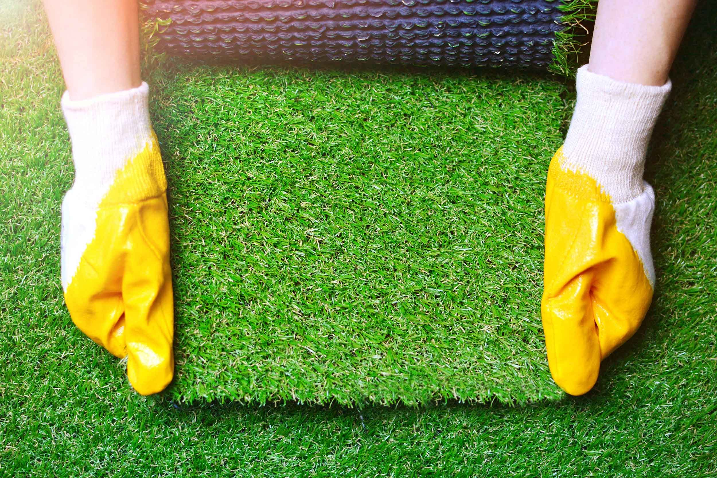 Small Business Tips & Tricks: Astroturfing Reviews, Persuading Customers