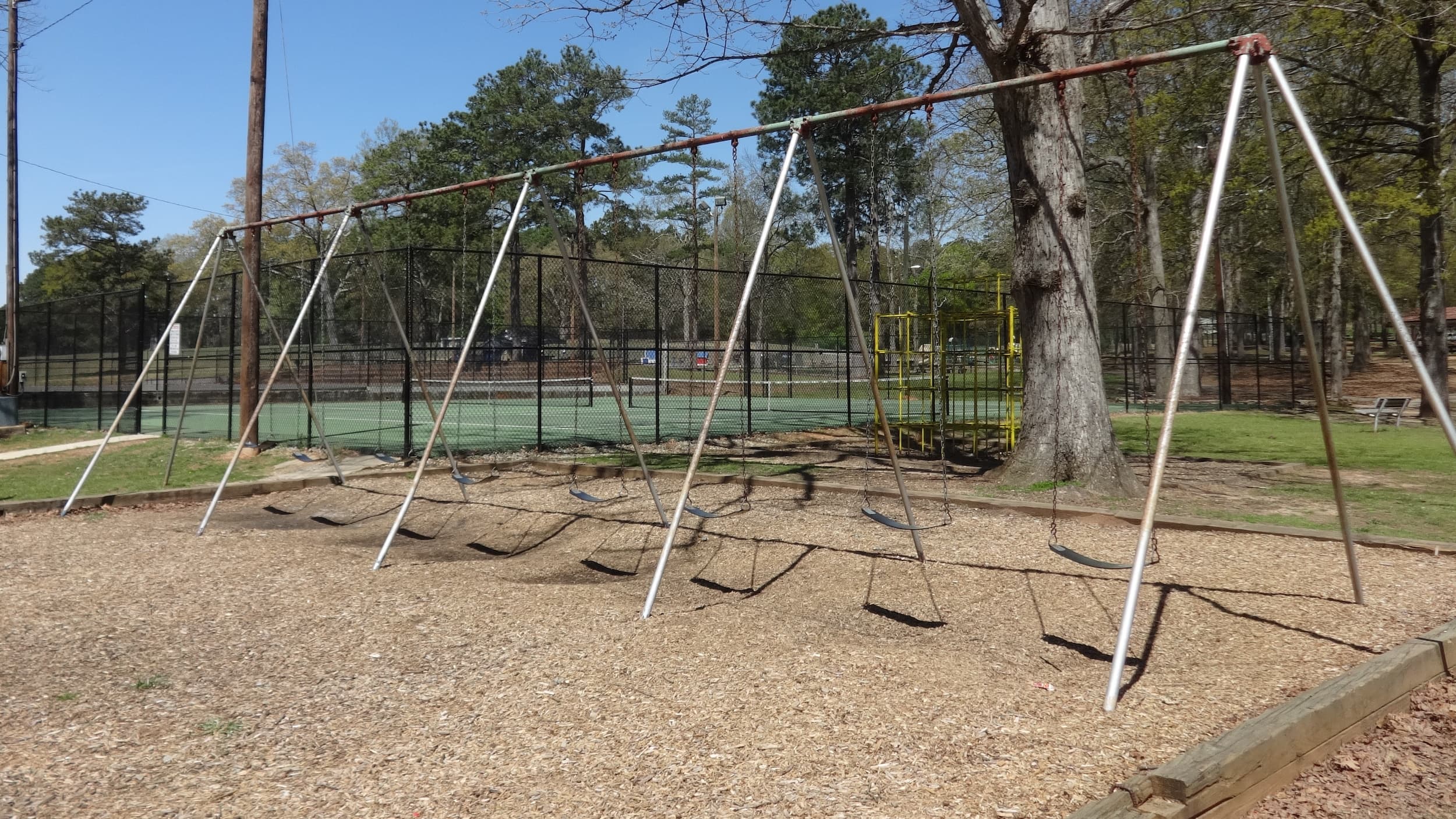 Pandemic gives rise to more supervisional neglect, group home adolescents struggling