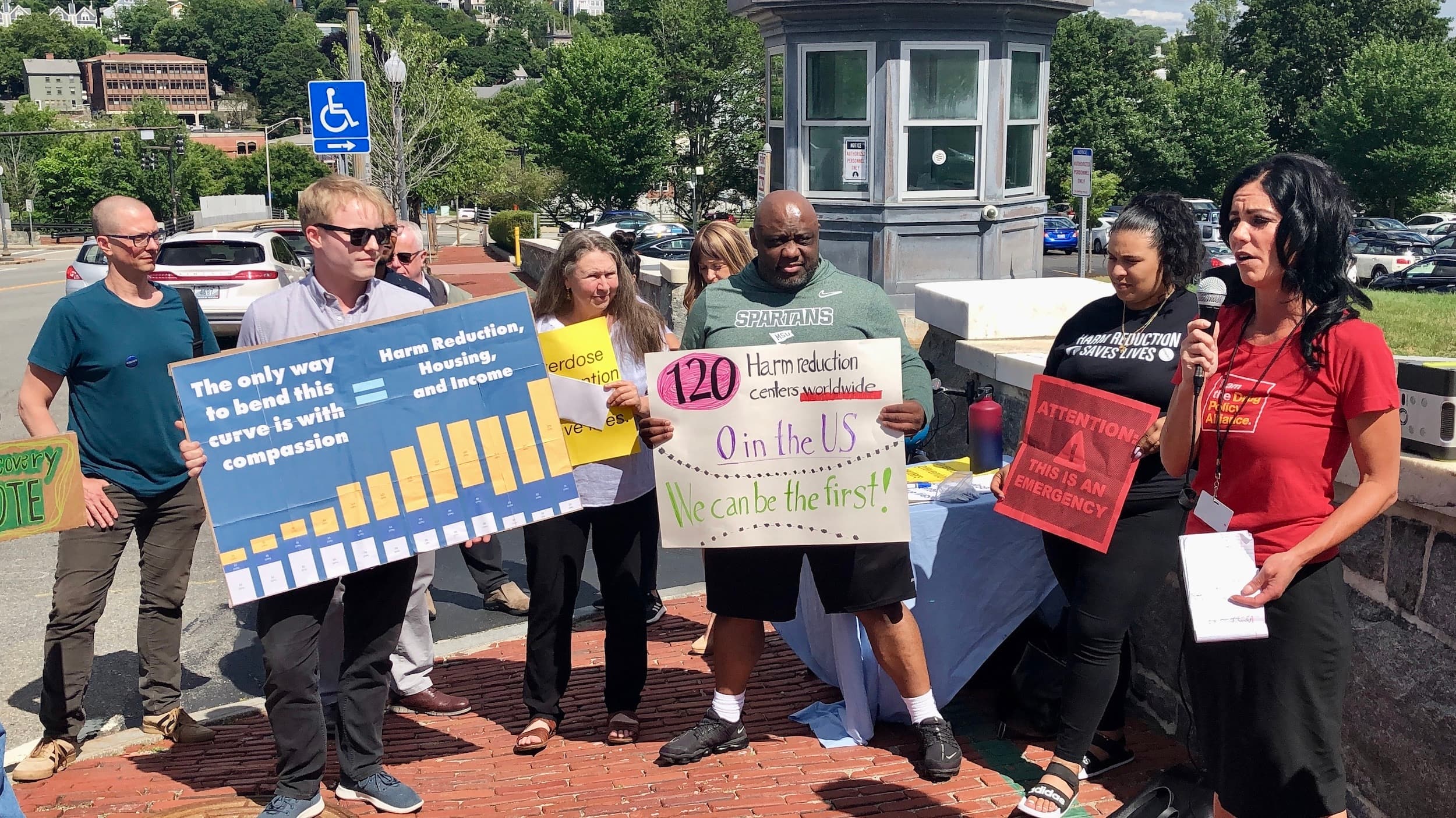 Advocates rally at state house in support of overdose prevention legislation