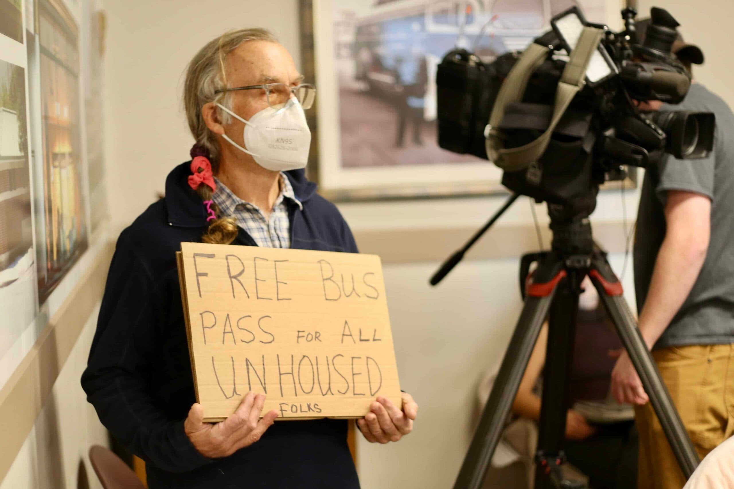 RIPTA to pilot free bus pass for people experiencing homelessness