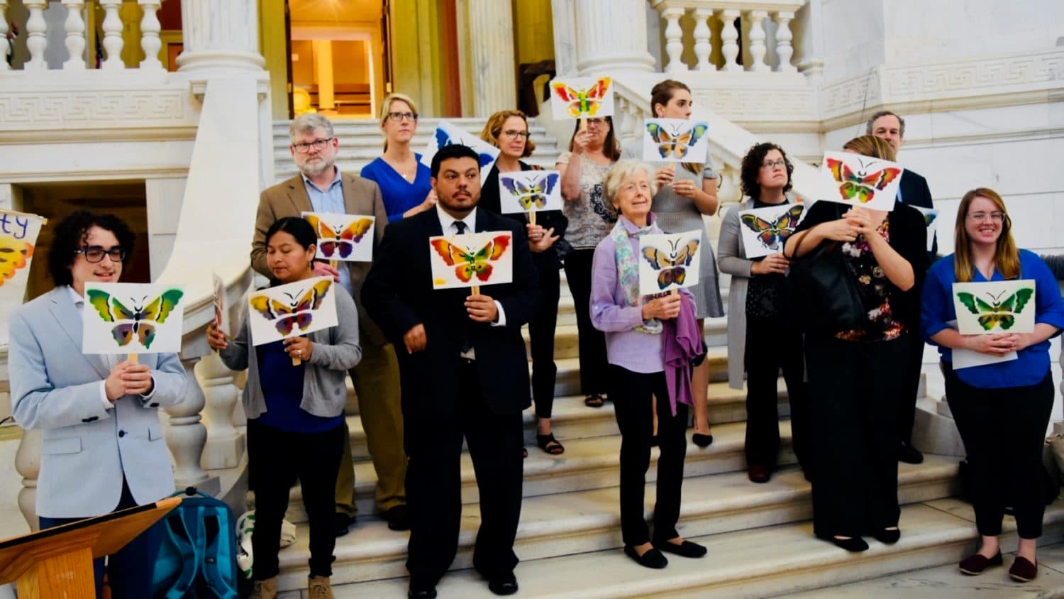 Senate committee moves legislation that will continue driver's licenses for Dreamers