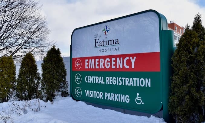 UNAP stages informational picket outside Fatima ahead of possible strike