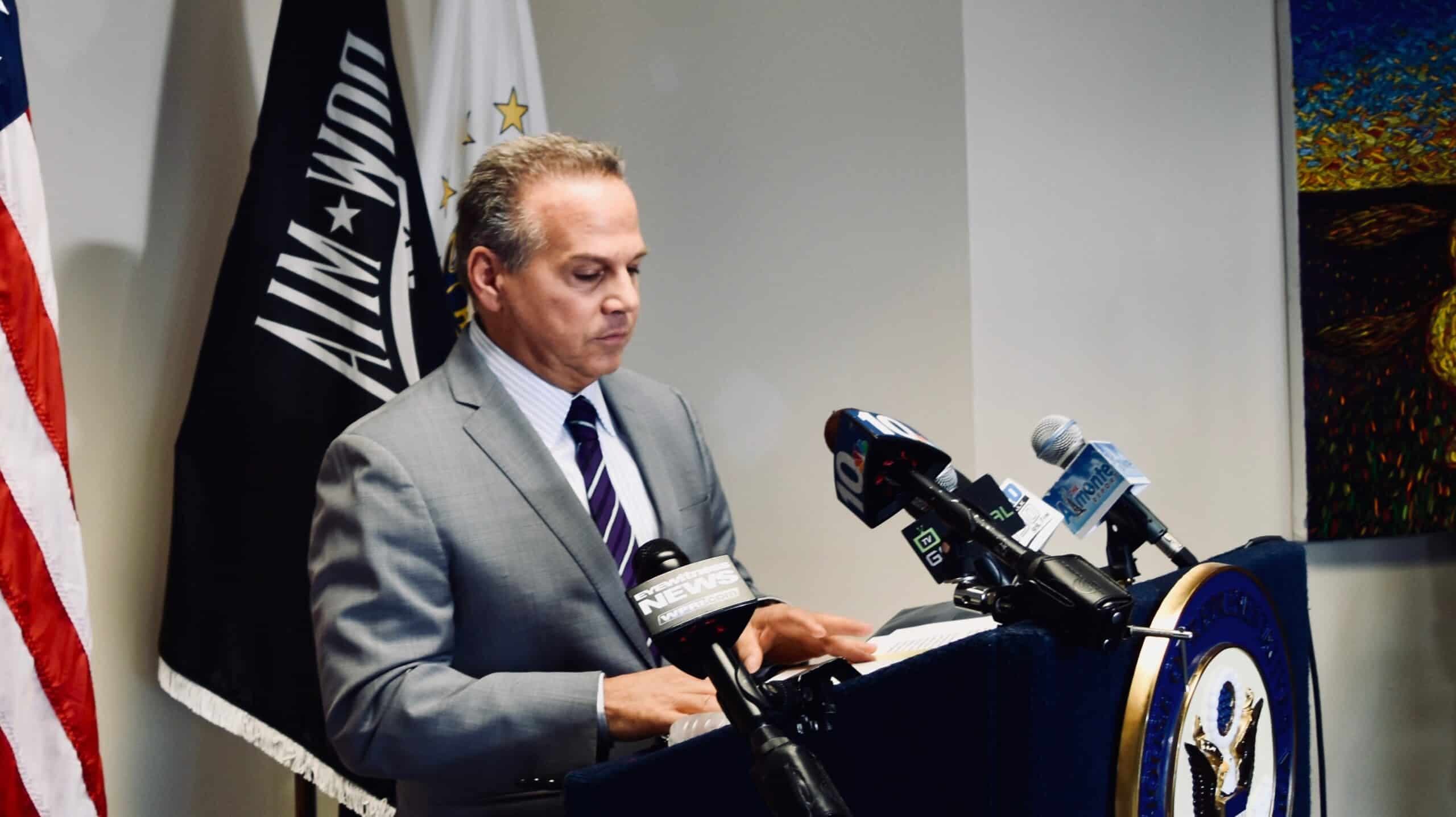 Cicilline: The Mueller Report 'does not exonerate the President'