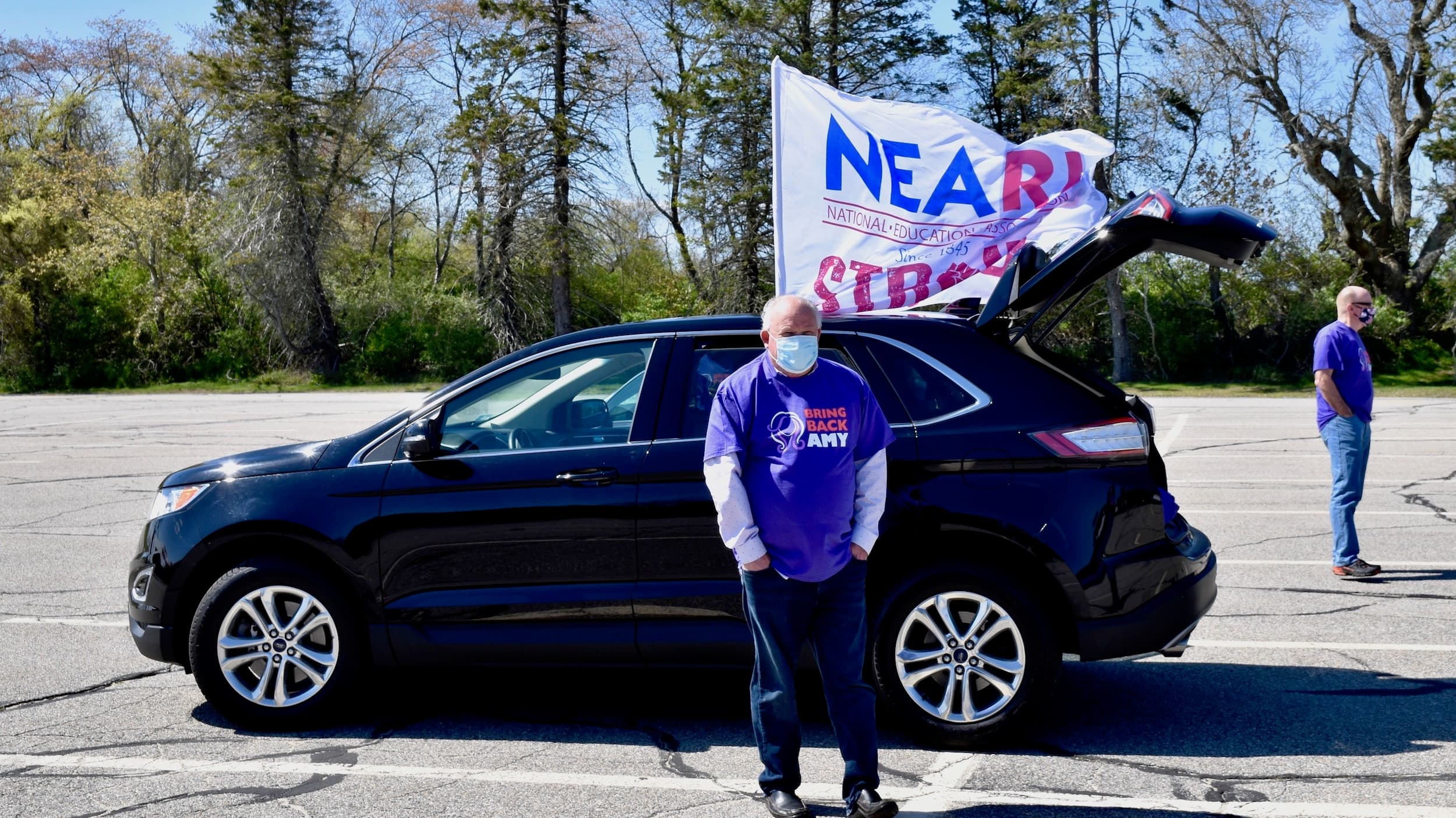 NEA Tiverton takes vote of no confidence in Superintendent