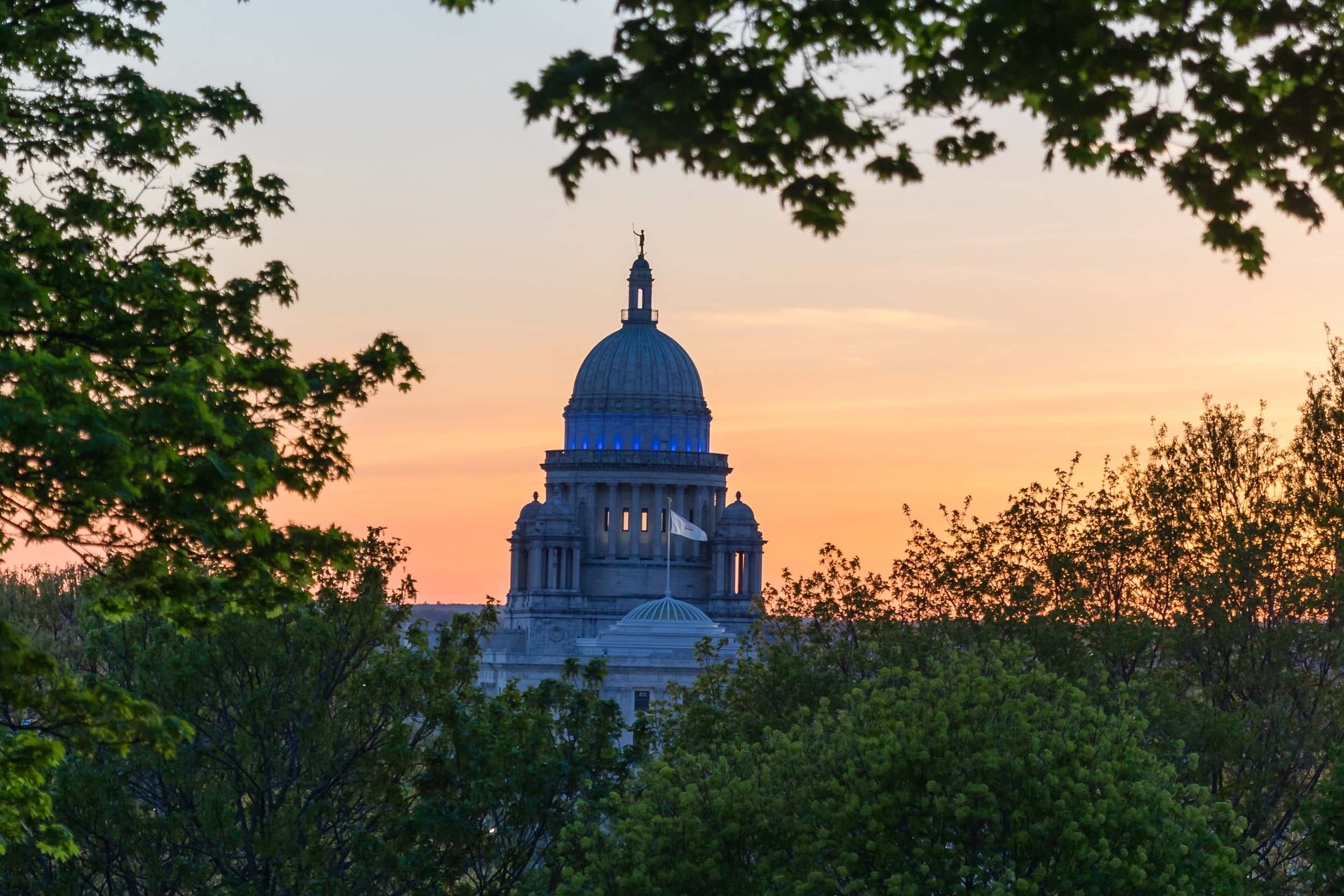Cutting the state budget will hurt the economy, delay recovery says Economic Progress Institute
