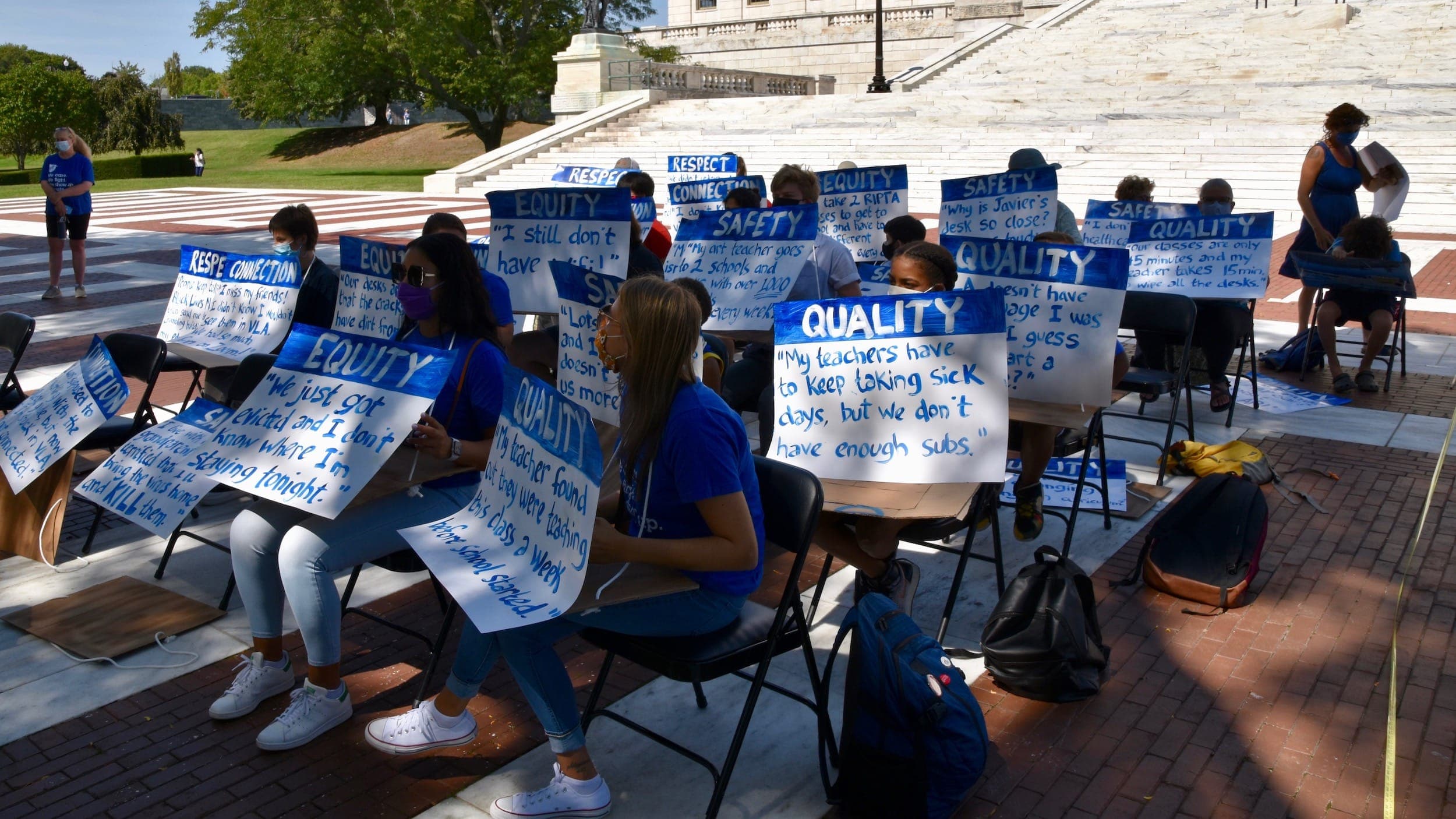 PVD Teachers Union sets up outdoor classroom to demonstrate crowding in classrooms