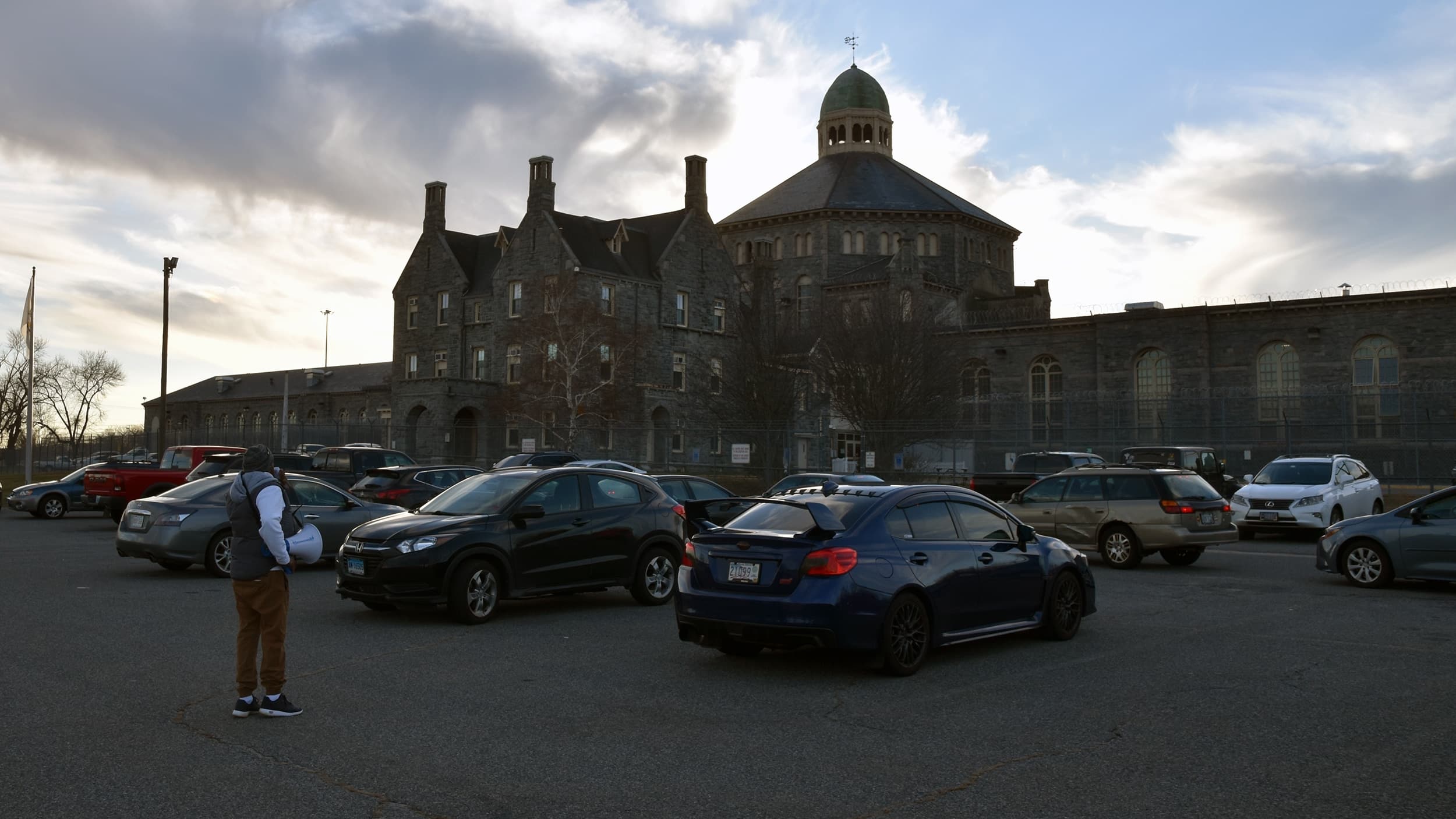 As Covid rages, Decarcerate NOW continues protests outside ACI