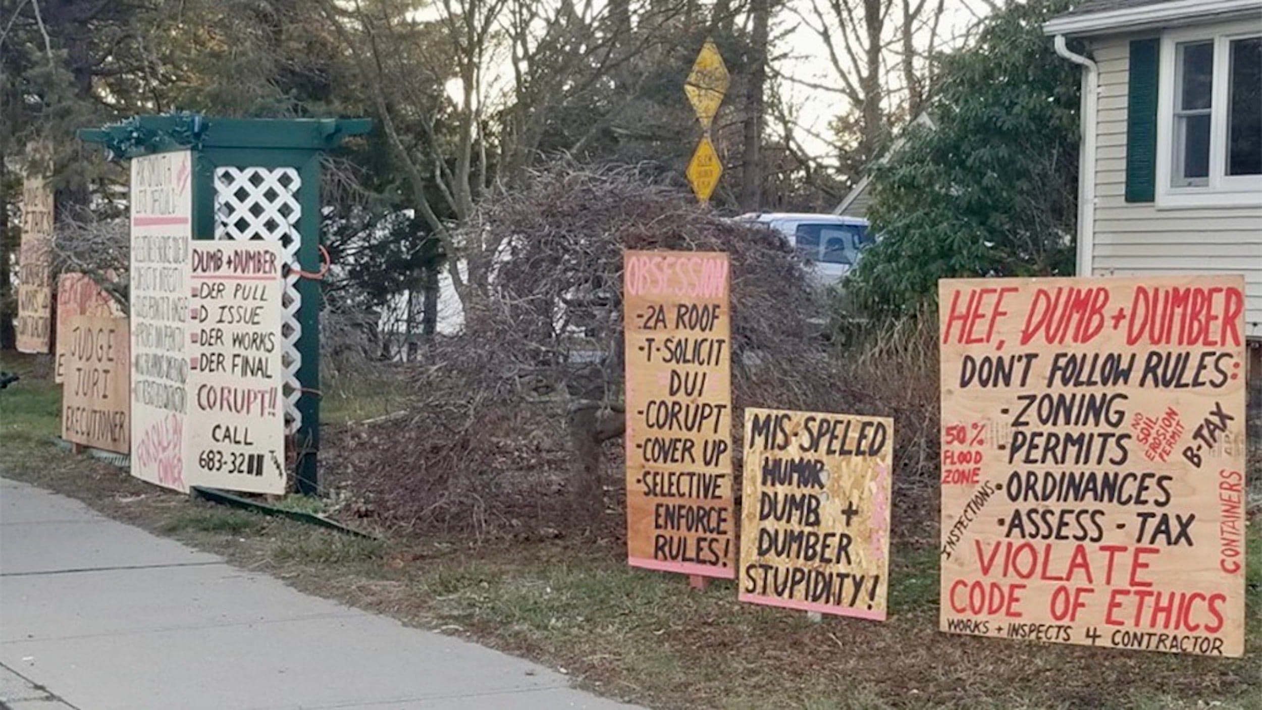 ACLU of RI: Portsmouth political sign ban violates First Amendment