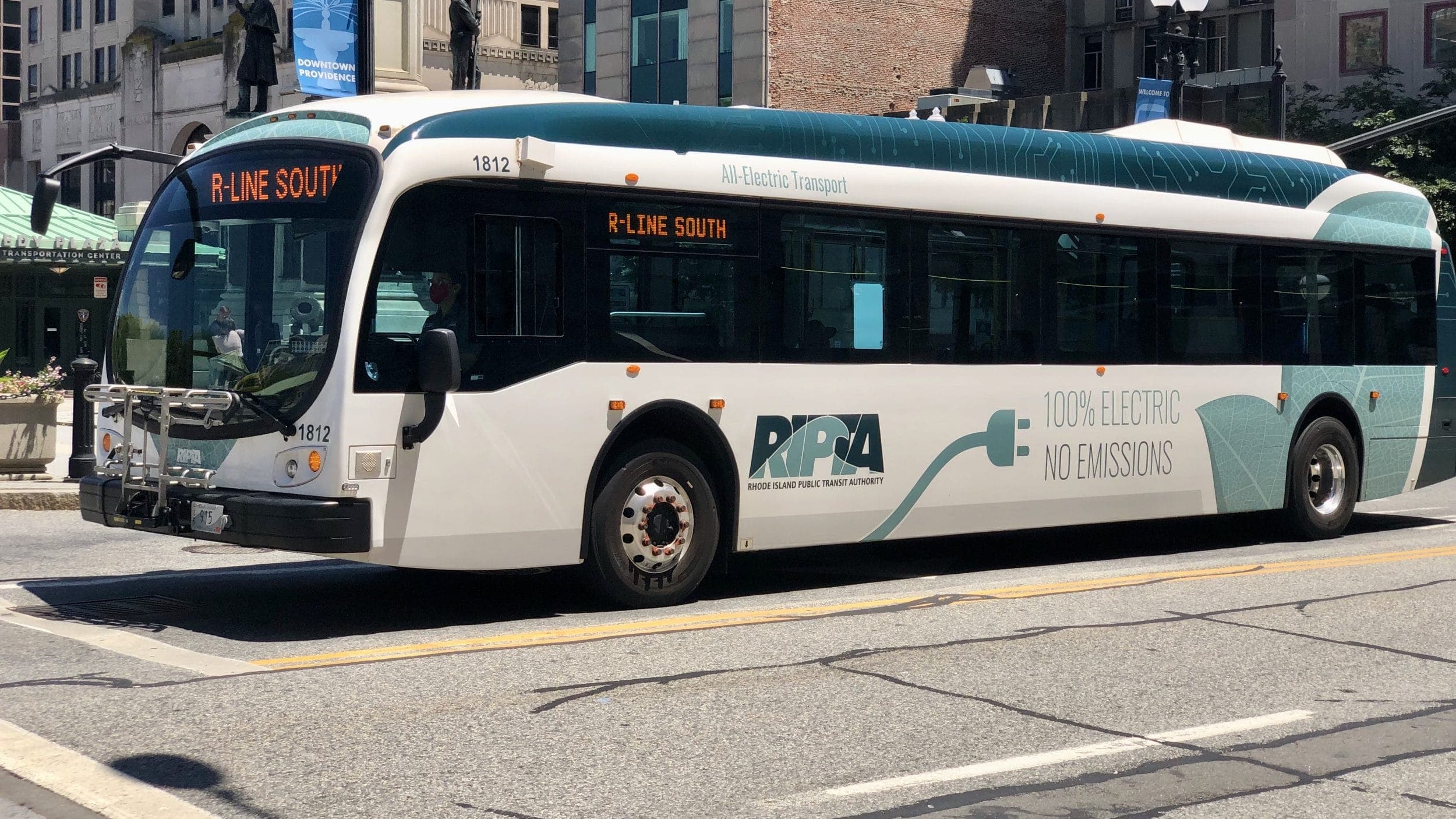 Governor claims groups opposed to the racist multi-hub bus plan have no alternatives - Actually they have three...