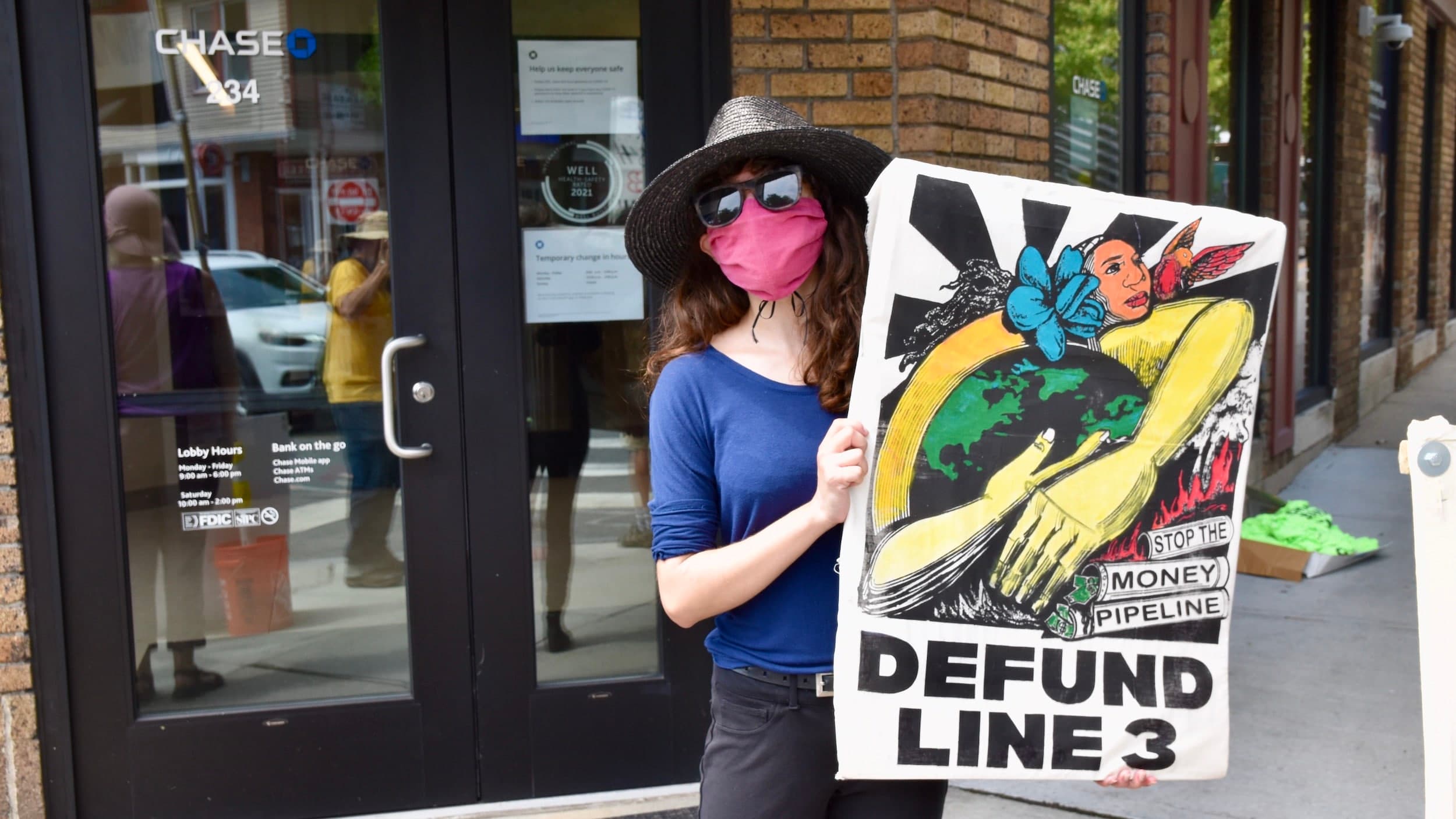 Climate Action RI holds Art / Music Protest outside fossil fuel funder Chase Bank in PVD