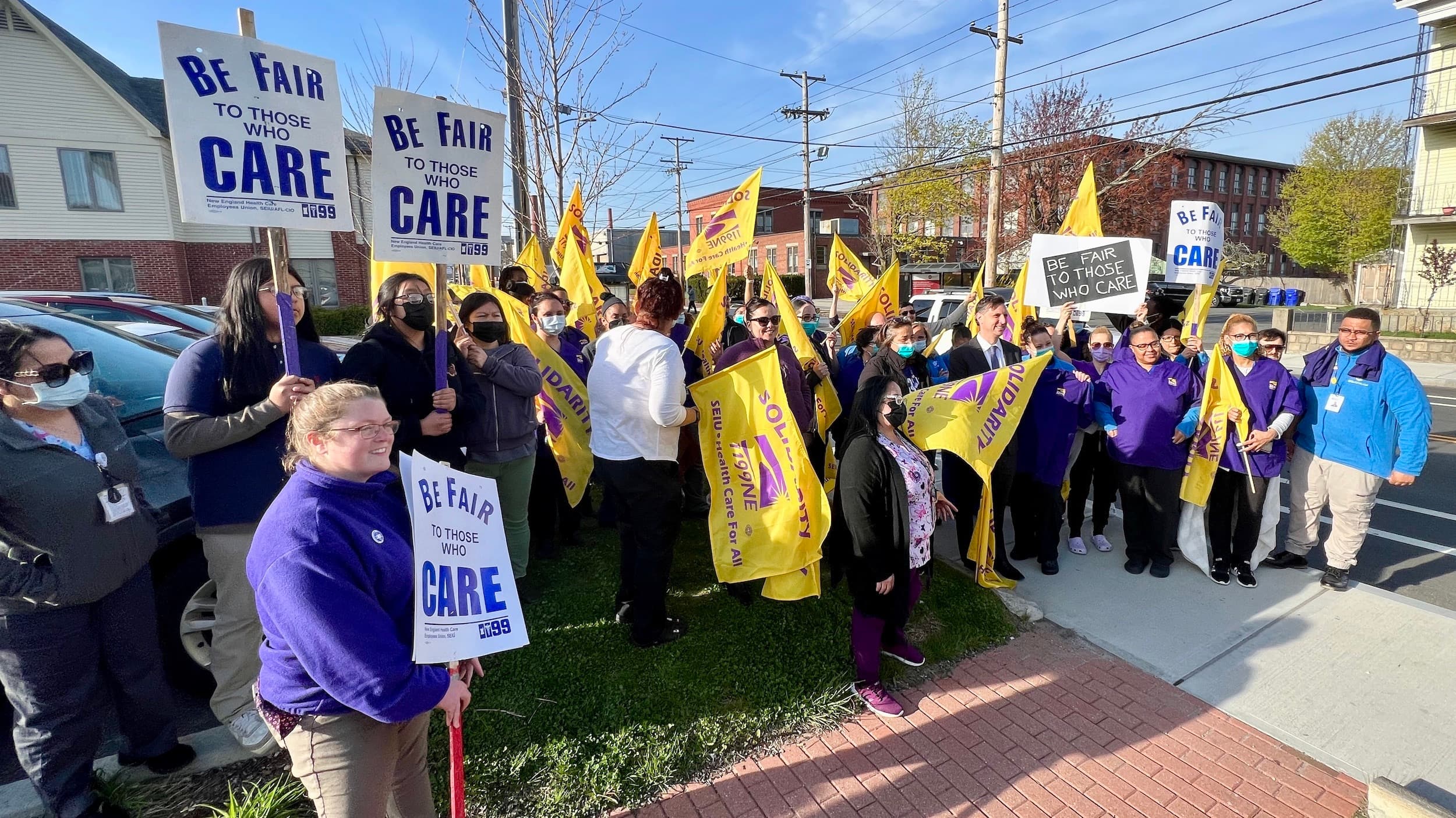 Blackstone Valley Community Health Center workers picket for fair contract