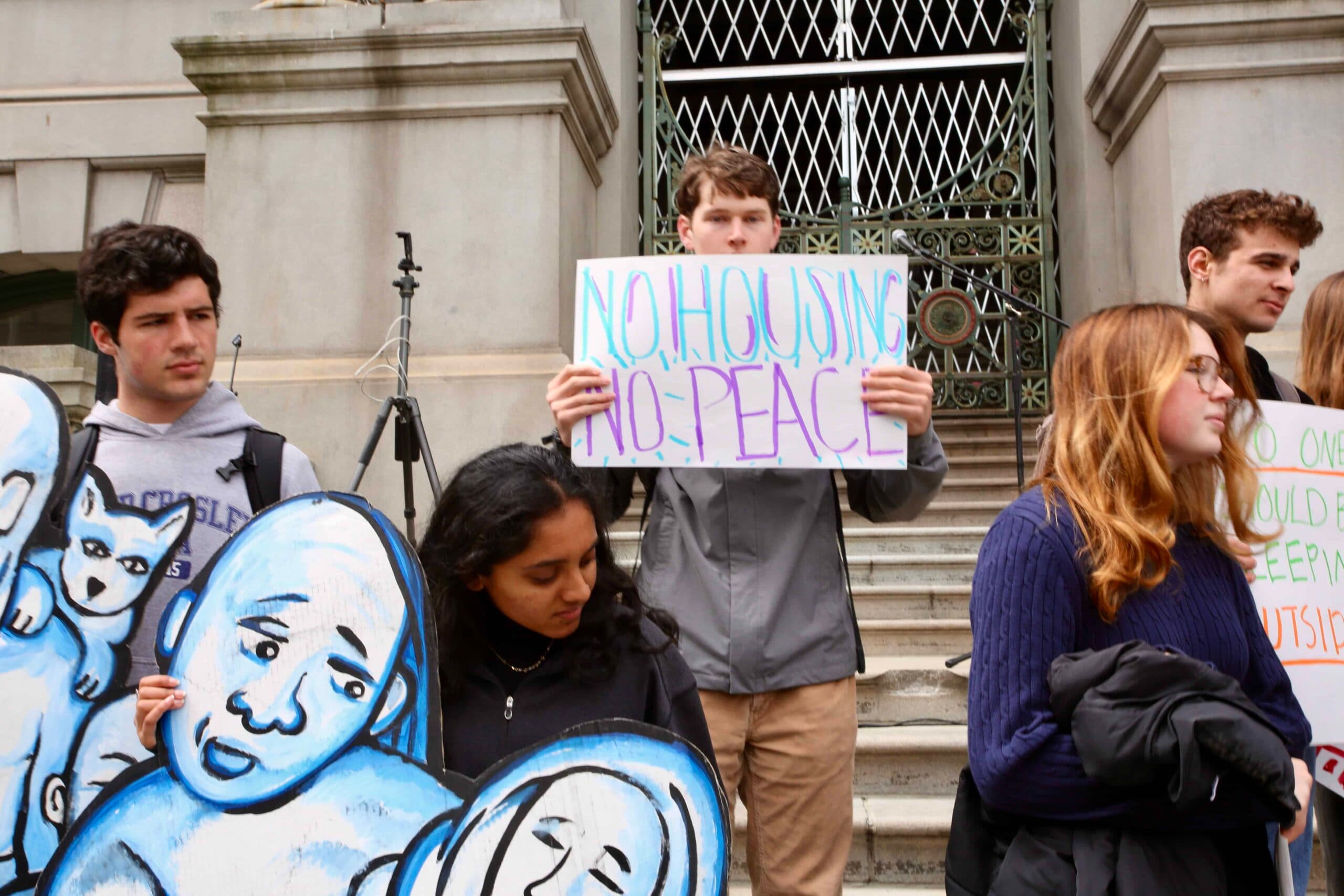 Advocates call on Providence Mayor Smiley to take action on homelessness