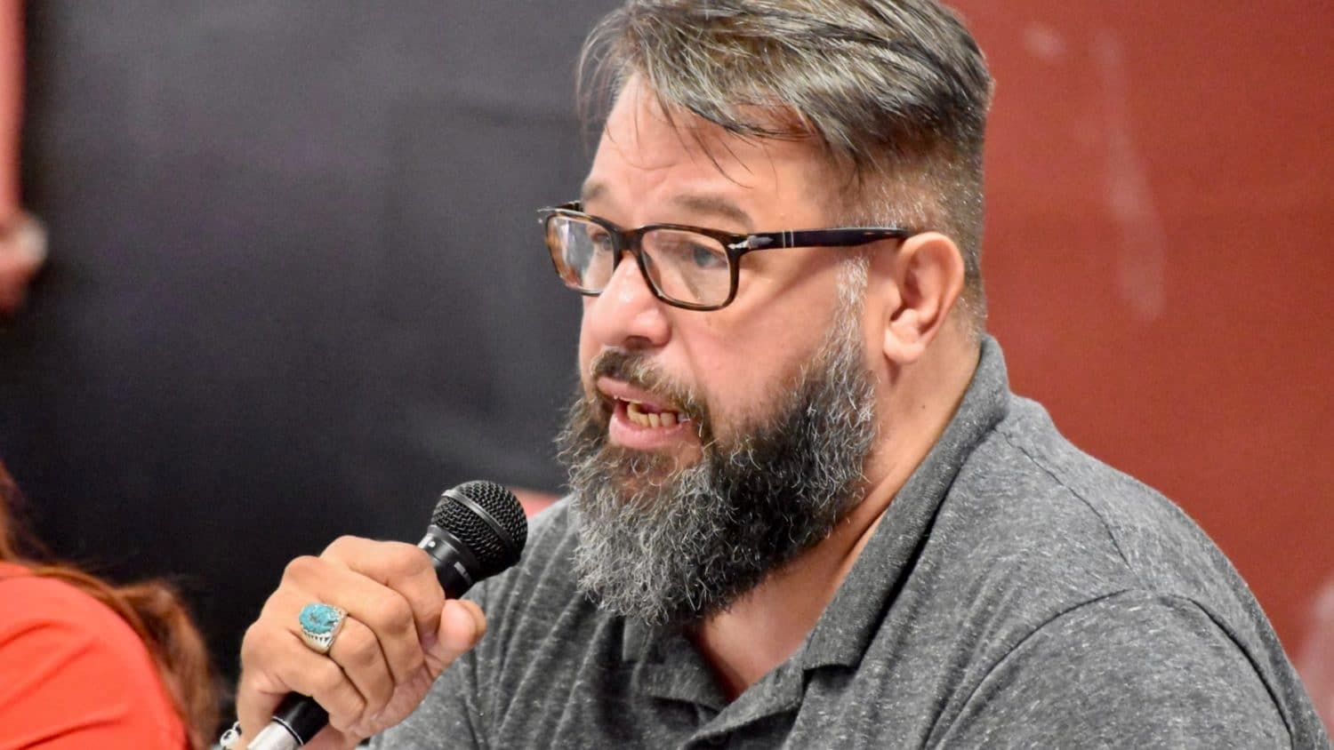 Providence City Council member Louis Aponte pleads to felony embezzlement charge, to resign from Providence City Council
