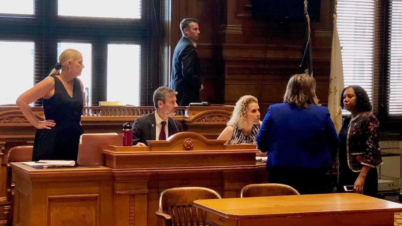 Providence City Council officially vacates Aponte's seat, opening the way for Ward 10 special election