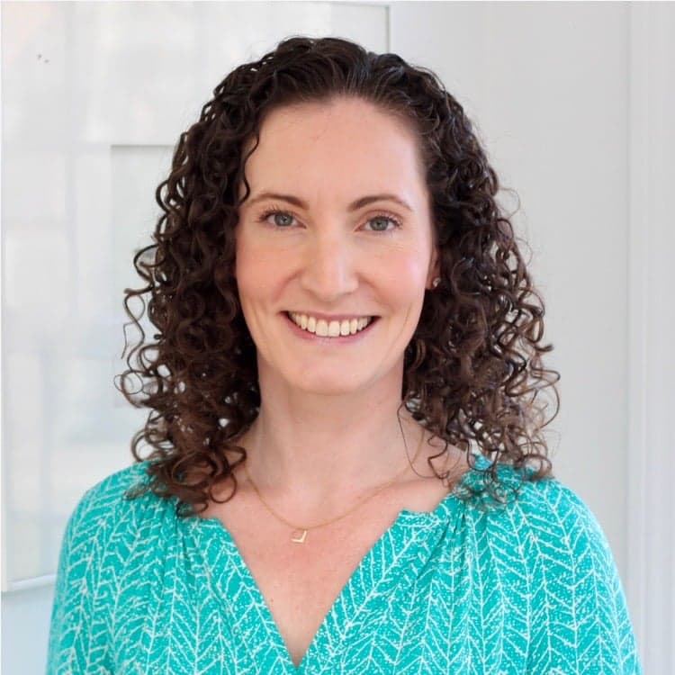 Bridget Valverde announces candidacy for Senate District 35