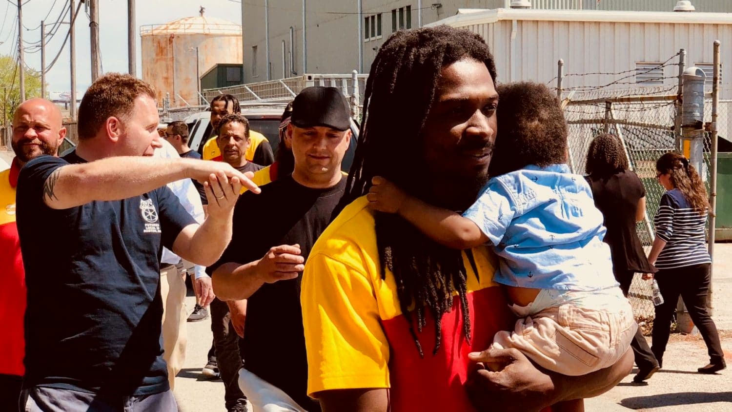 Striking DHL workers demand healthcare and living wages